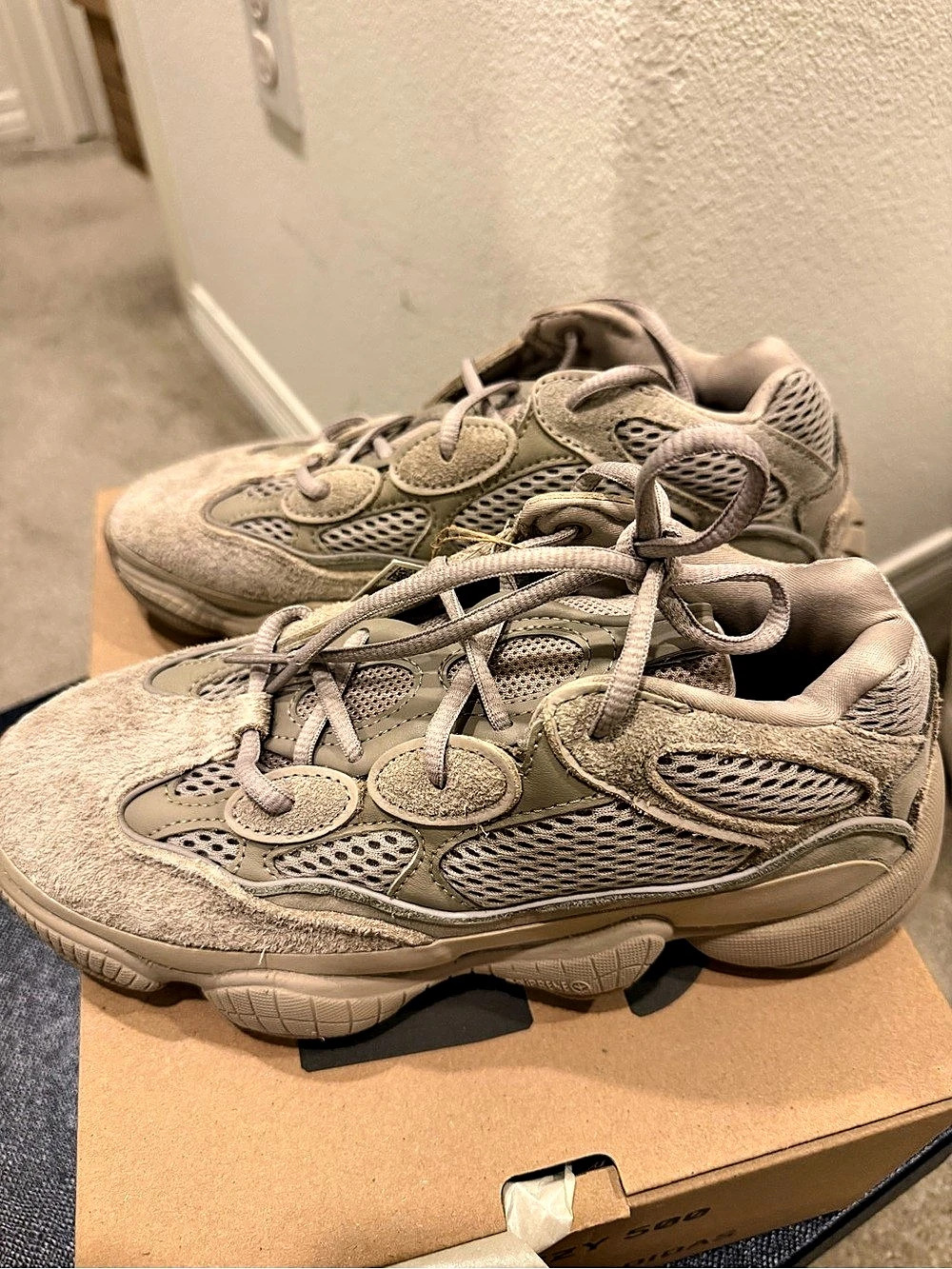 adidas Yeezy 500 Men's Sneakers GX3605 US 6.5 NWT